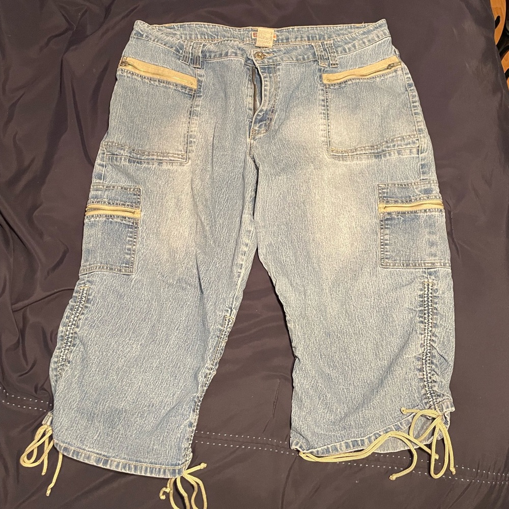 Faded Glory Capri Jeans size 24W